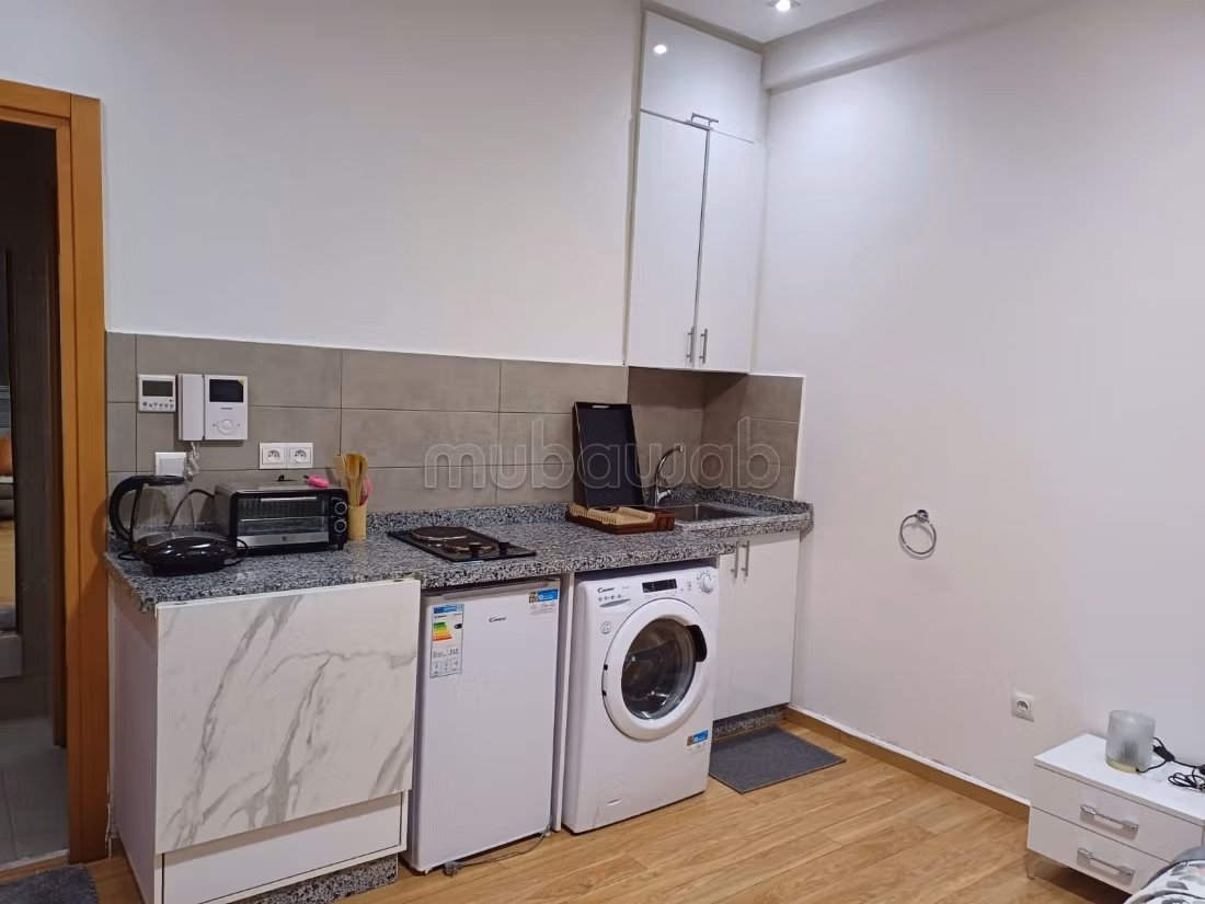 Très bel appartement en location en Hassan Centre Ville.
Surface totale 30 m².
Meublé — 5