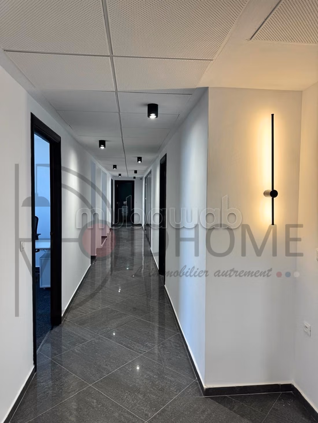 Ufficio spazioso in affitto 332m² al CUN
