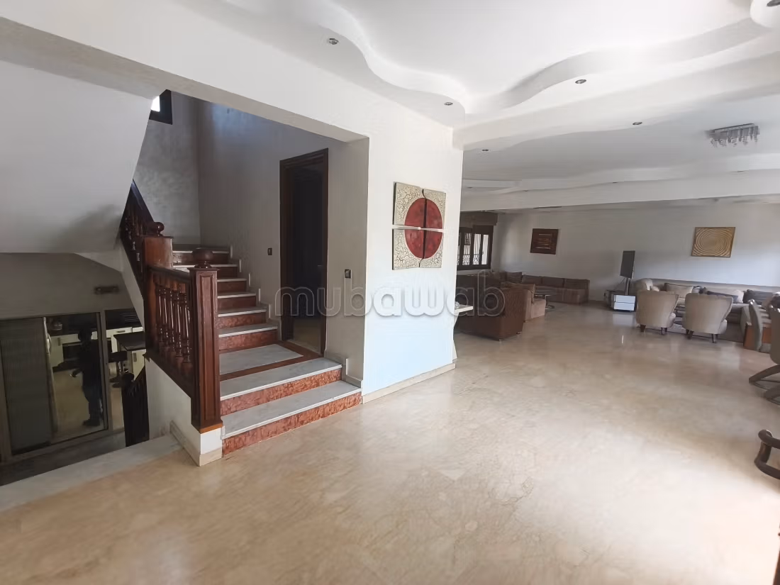 Villa arredata in affitto a CIL