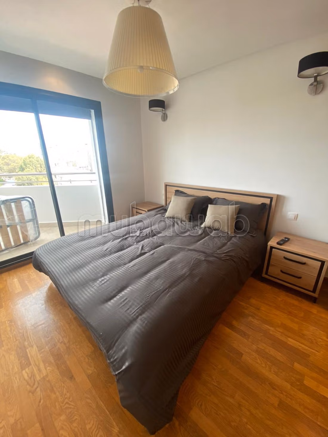 Vue dégagée sur parc, appartement moderne à louer à palmier — 4