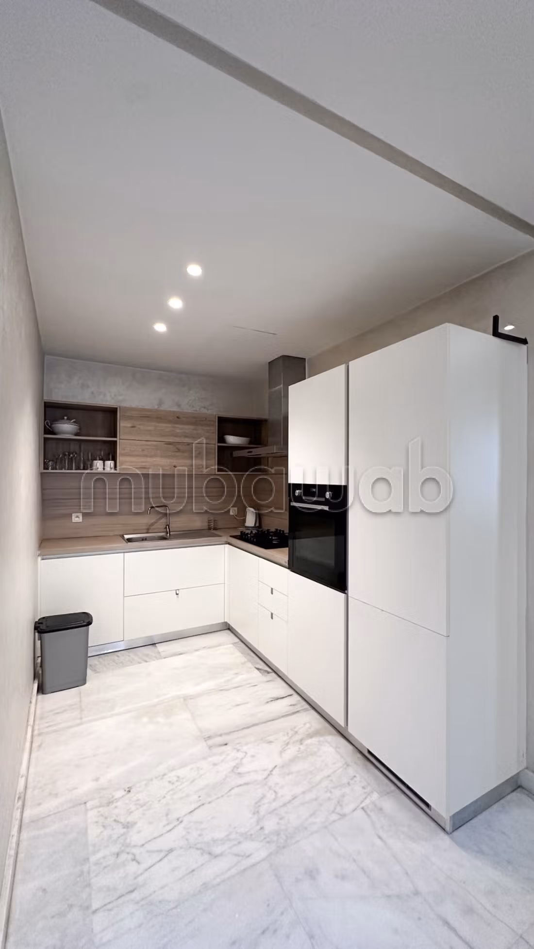 Appartement de 3 chambres à louer avec terrasse — 4