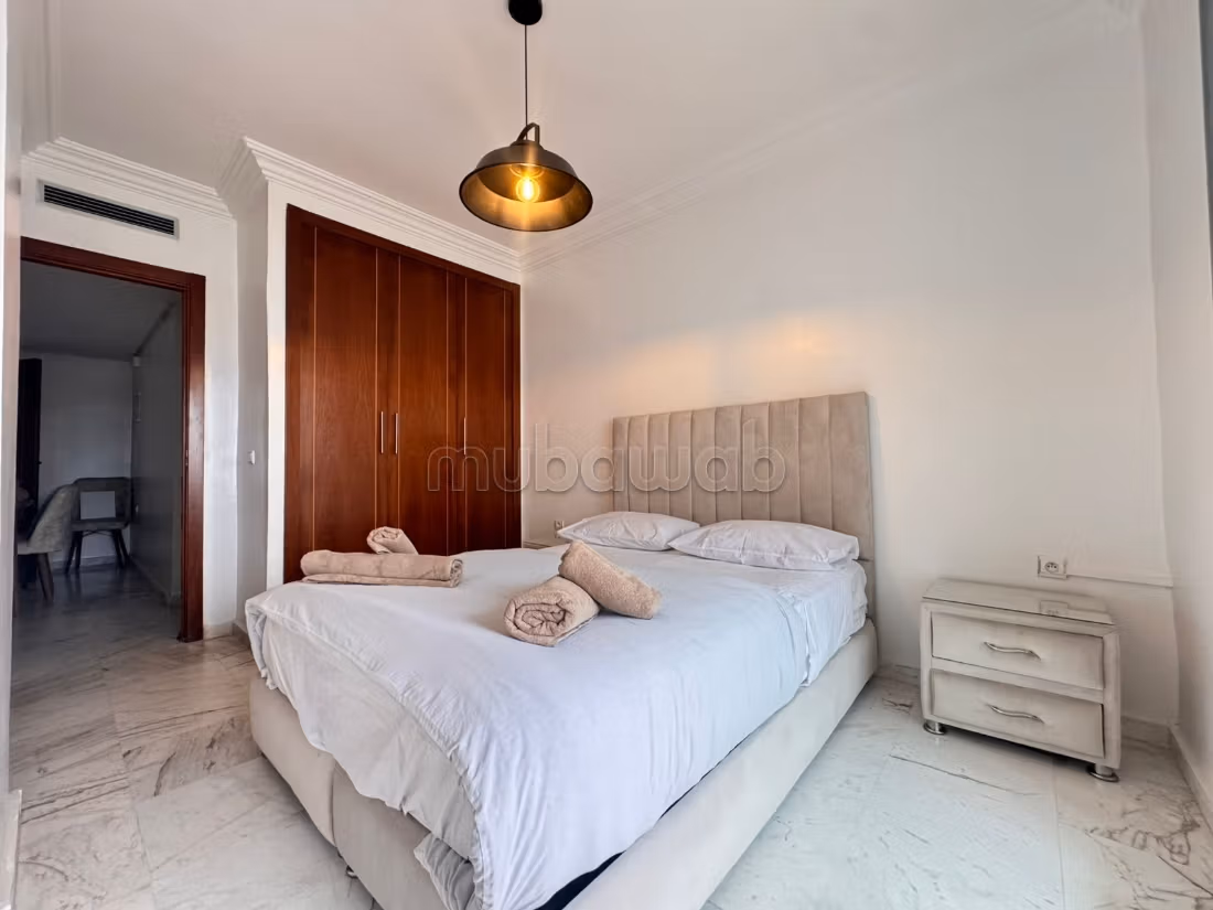 Appartement 100 m² à Centre — 15