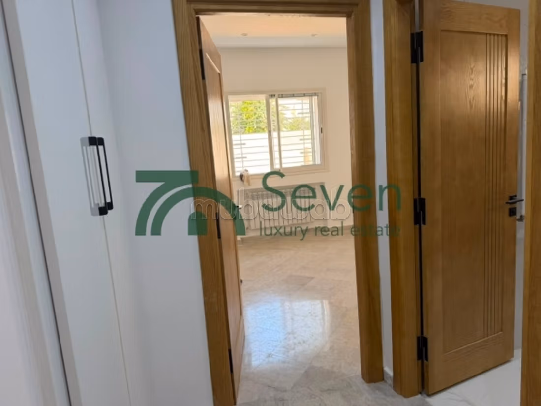 A ground floor villa in Ain Zaghouan North