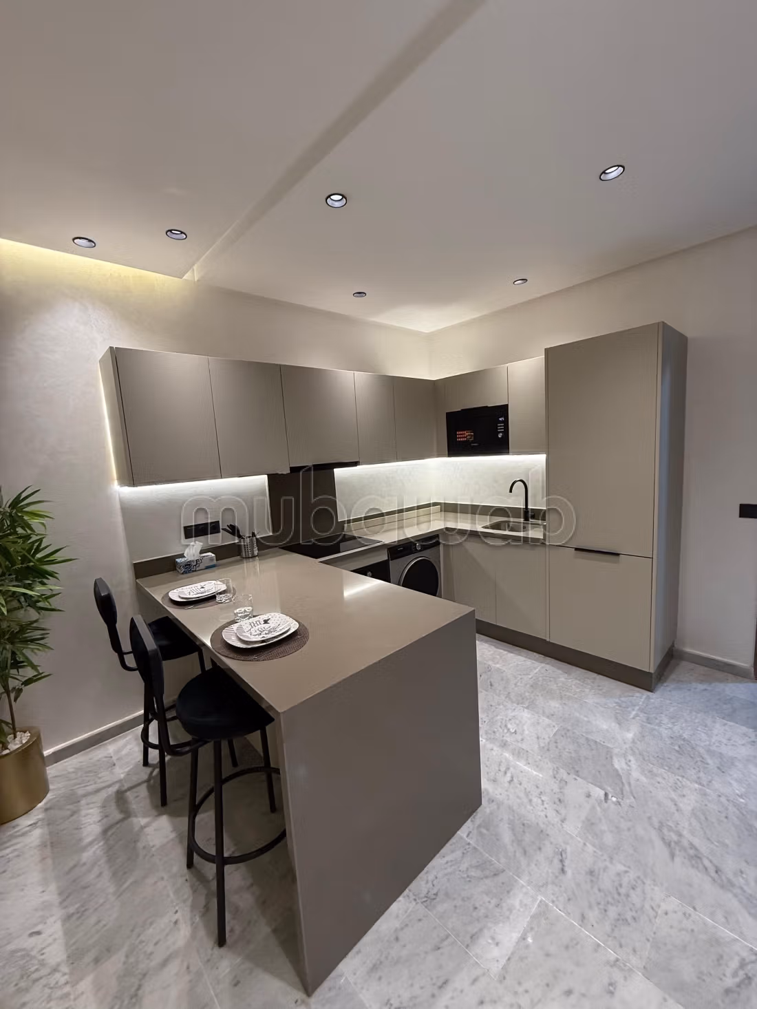 Studio à louer – quartier Palmier — 4