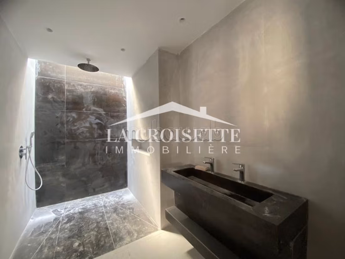 Duplex S3 con giardino e piscina a Gammarth