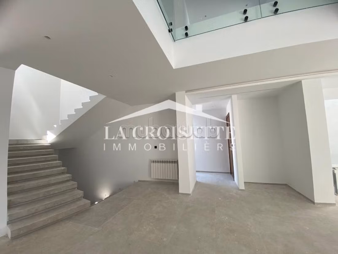 Duplex S3 con giardino e piscina a Gammarth