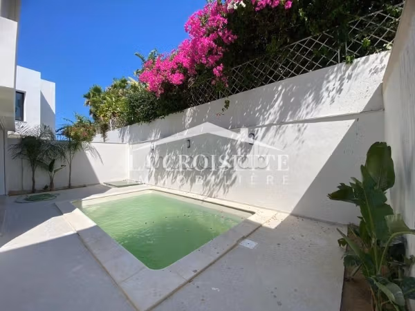 Duplex S3 con giardino e piscina a Gammarth