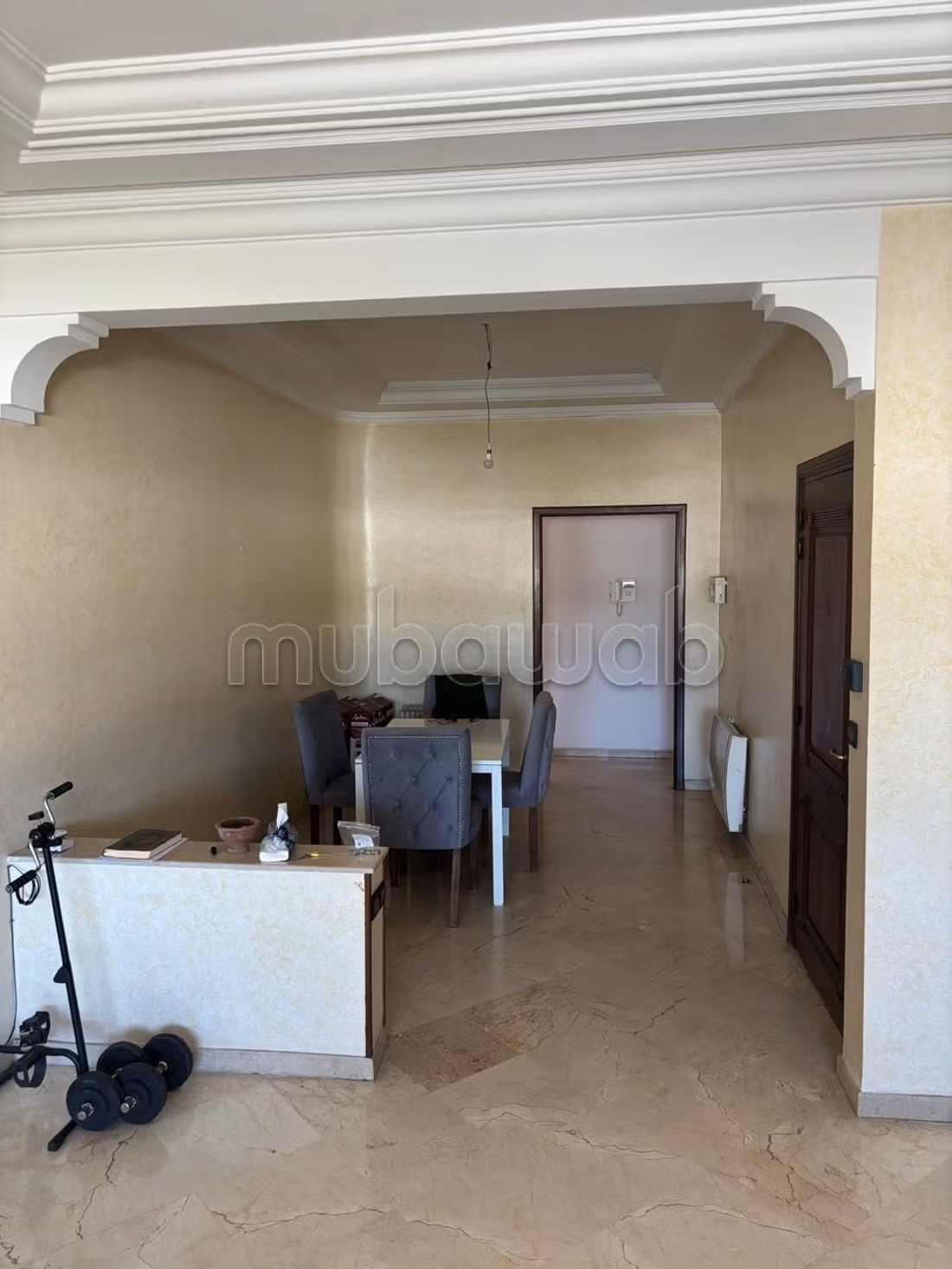Appartement en location à Agdal. 1 Pièce. Salon typique marocain, résidence sécurisée — 5