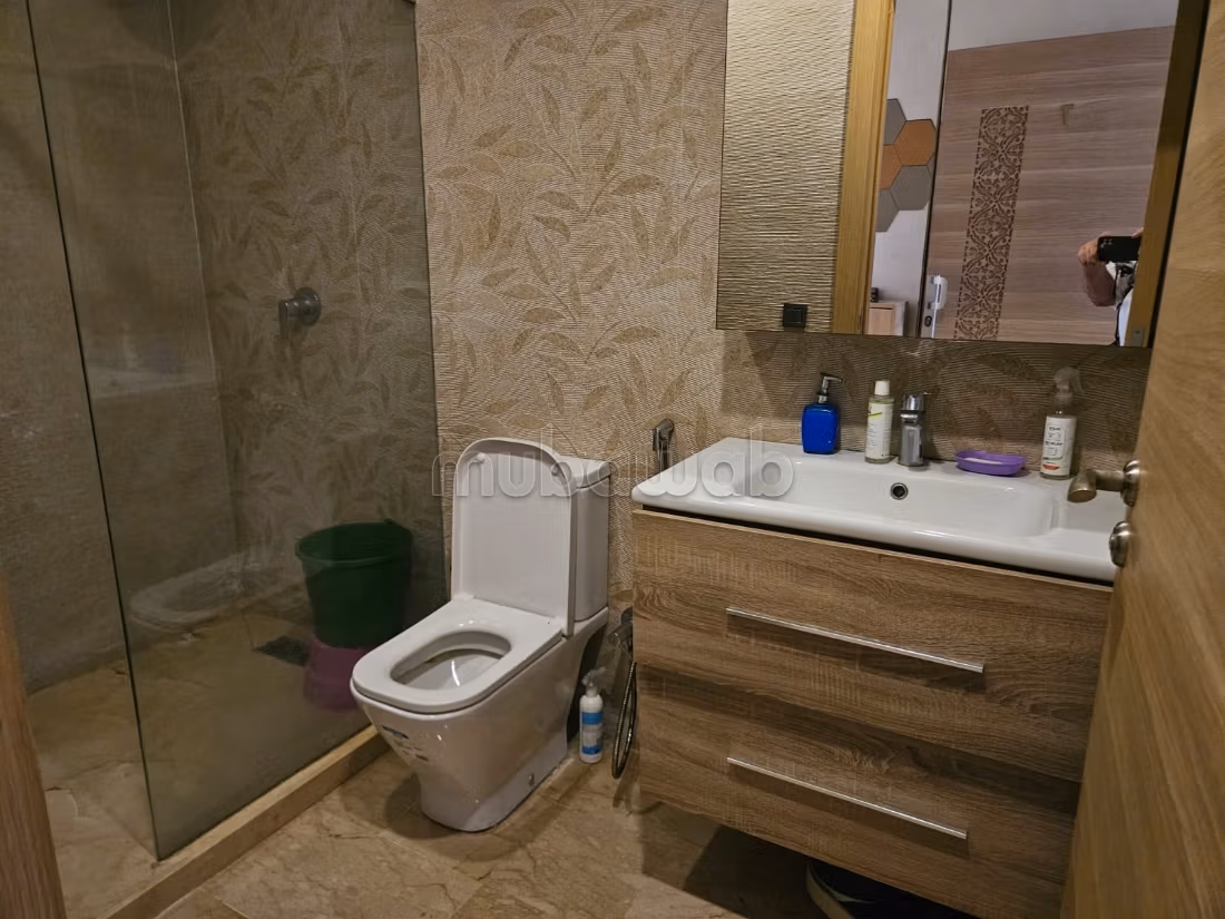 Huur hoogwaardig gemeubileerd appartement in beveiligd complex