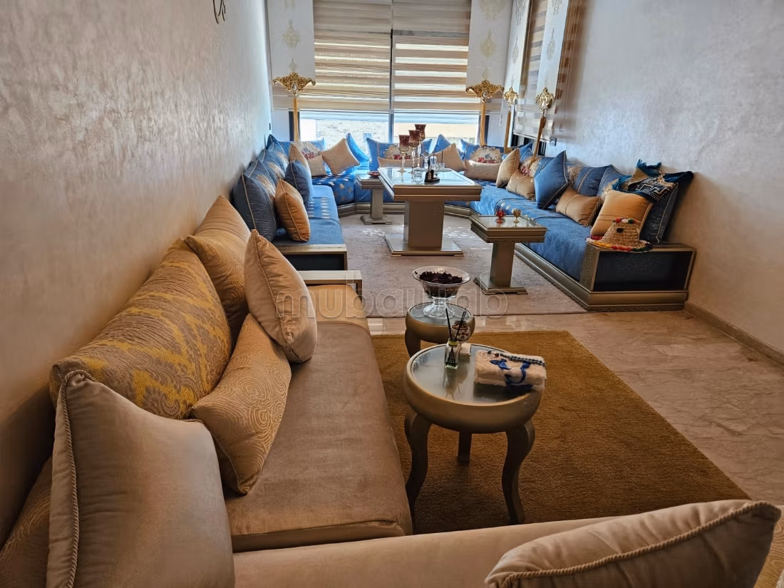 Huur hoogwaardig gemeubileerd appartement in beveiligd complex