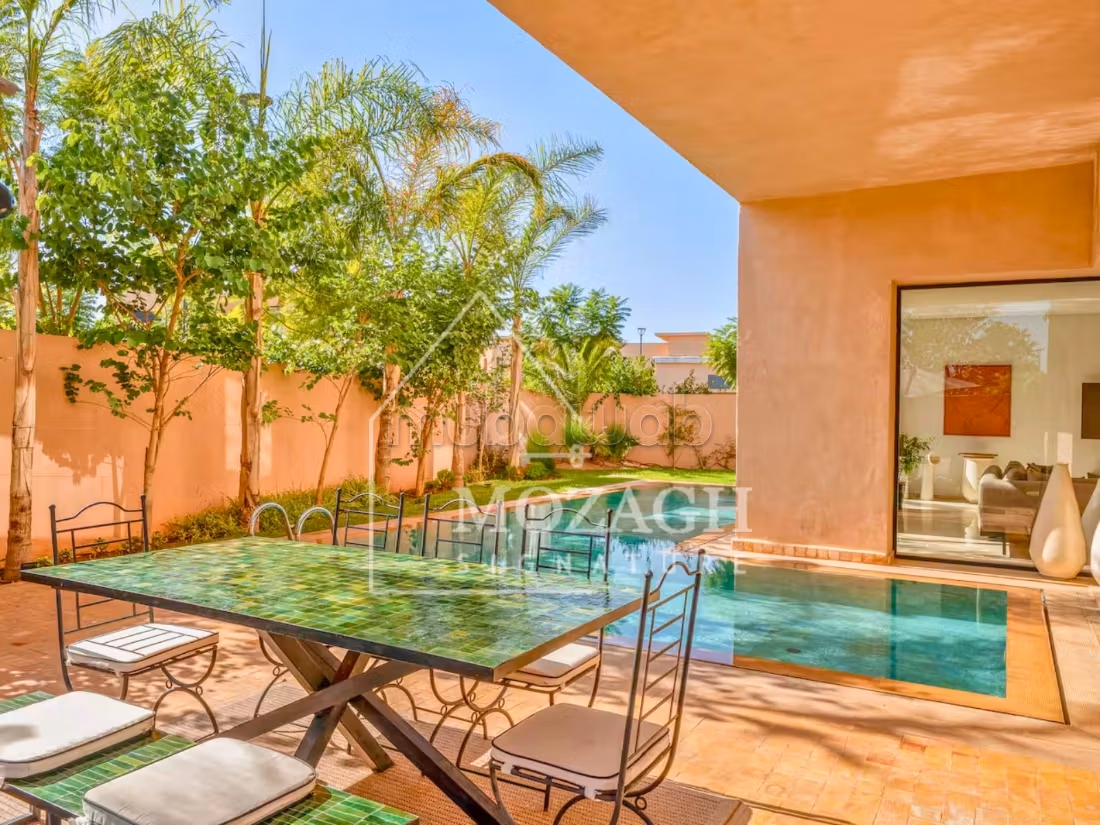 Superb villa with private pool on Route d'Ourika