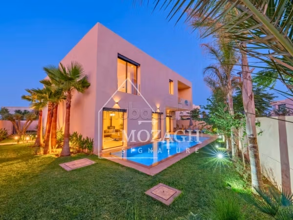 Superbe villa avec piscine privée Route d’Ourika