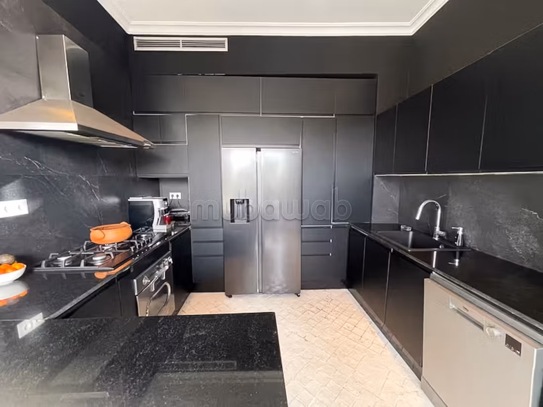 Superba villa in vendita sulla strada di Casablanca