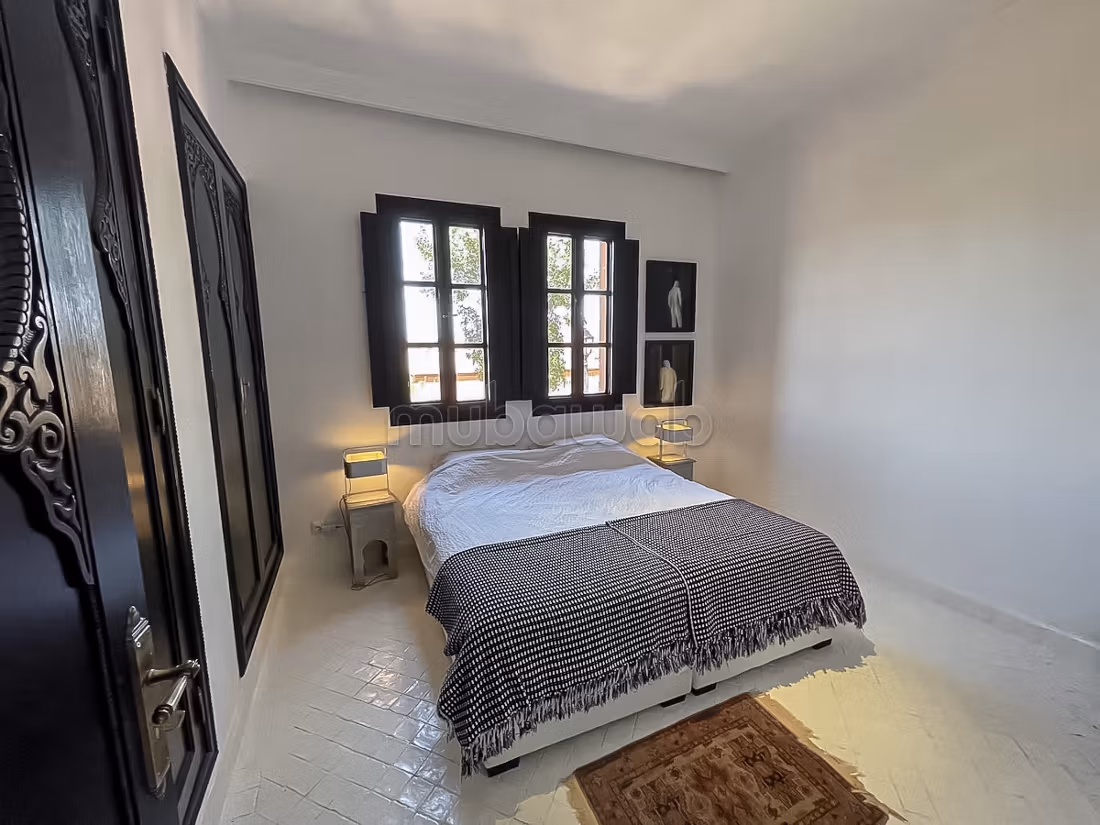 Superba villa in vendita sulla strada di Casablanca
