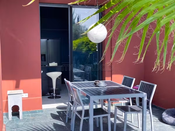 Superbe villa à vendre sur la route de Casablanca