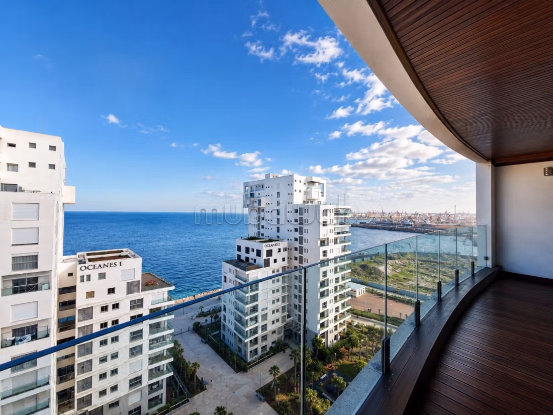 Marina/Appartement meublé 150m² Vue mer — 4