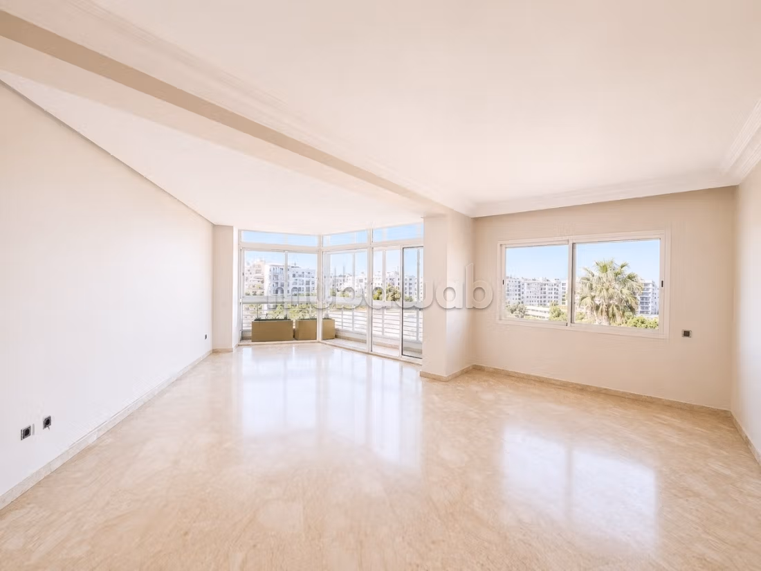 Lyautey/Appartement vide 159m² 3 chambres