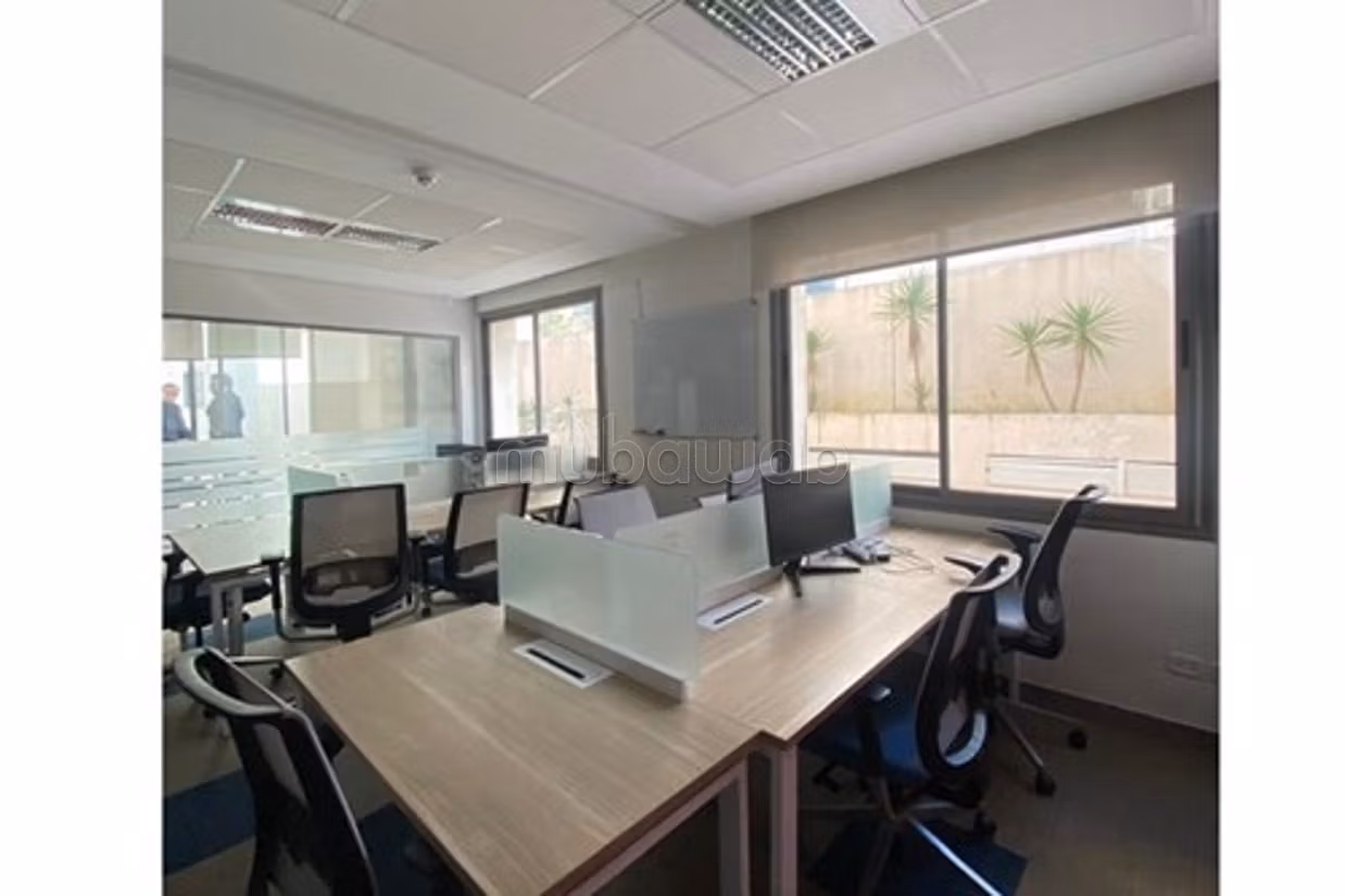 Luxurious Office at Lake Gardens 2, Tunis