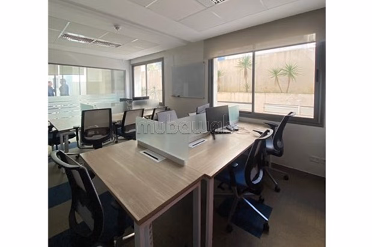 Luxurious Office at Lake Gardens 2, Tunis