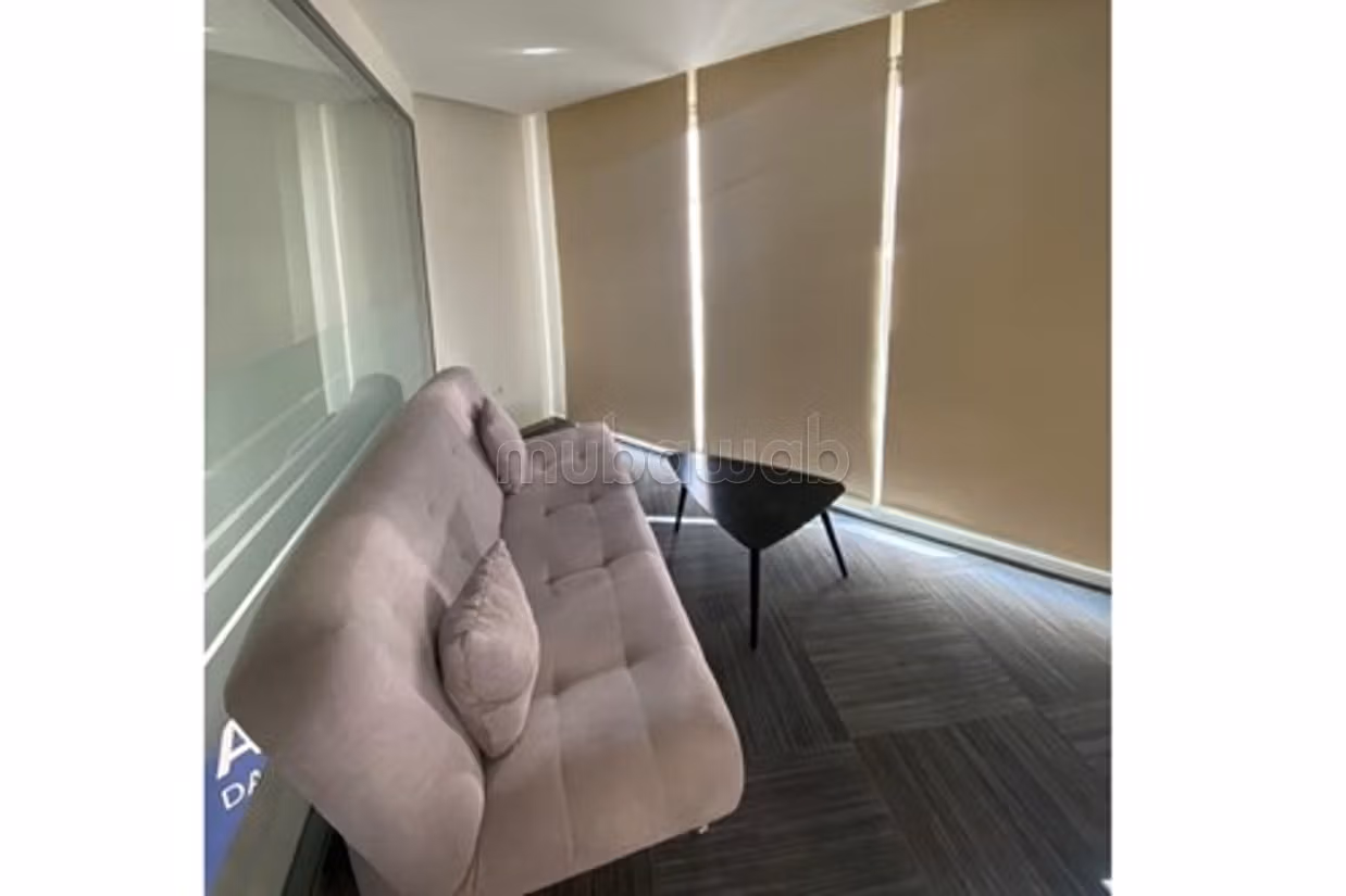 Luxurious Office at Lake Gardens 2, Tunis