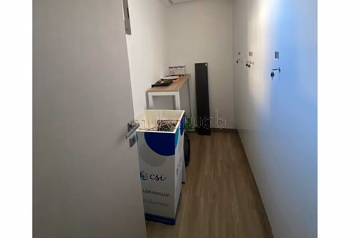 Luxurious Office at Lake Gardens 2, Tunis