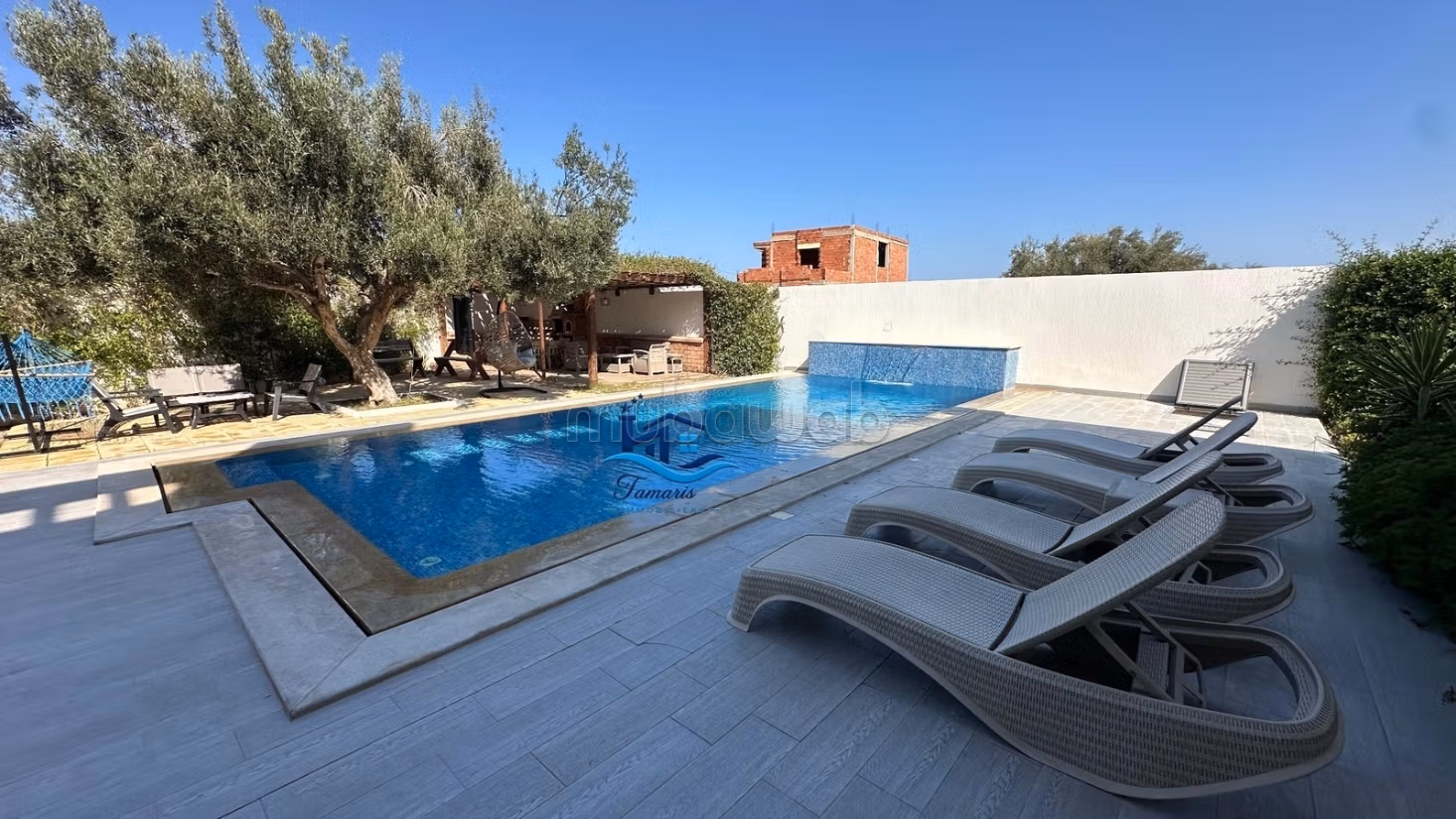 Villa de Prestige à Vendre à Djerba