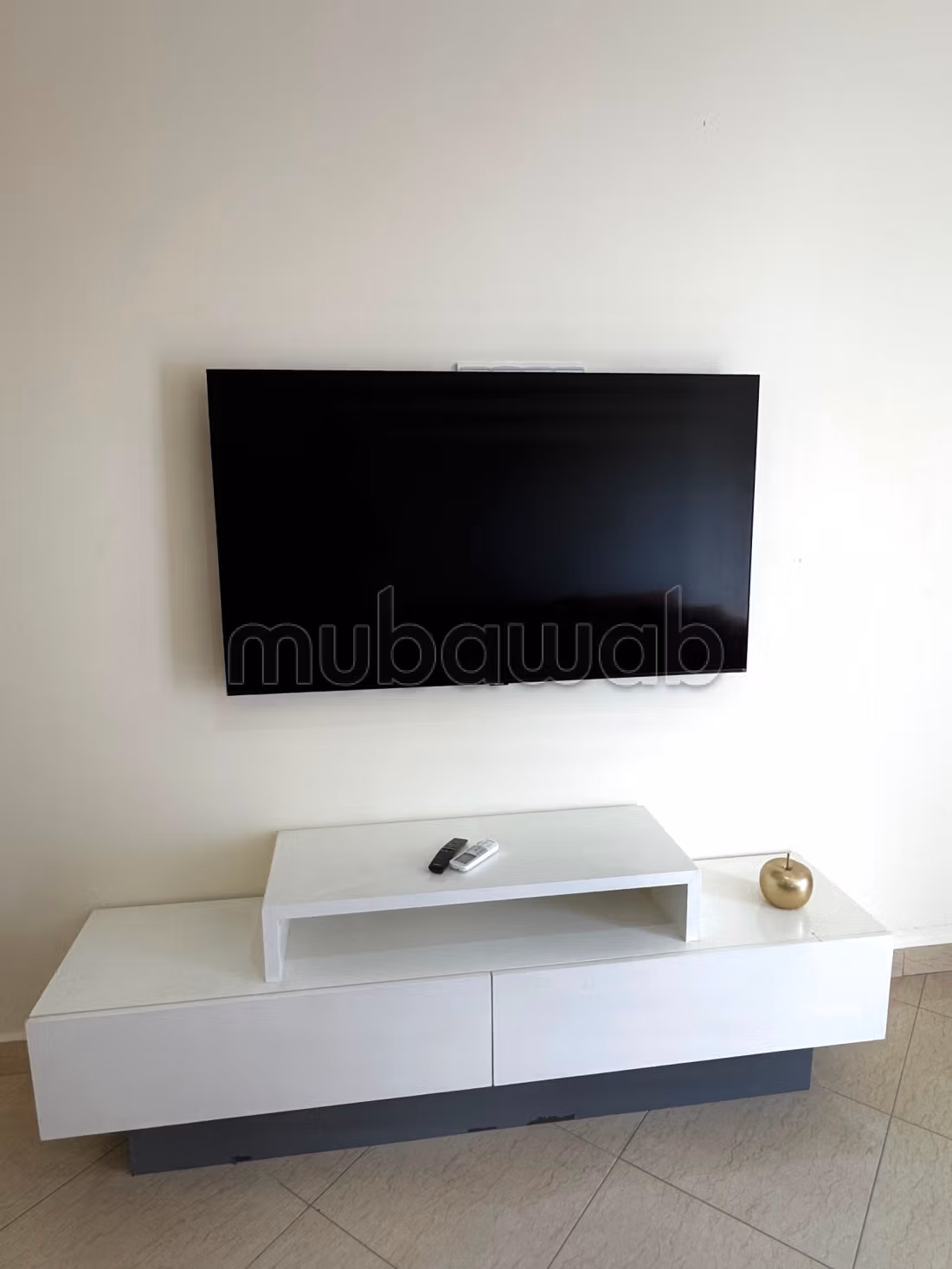 Meraviglioso appartamento in affitto a Martil. Superficie 30 m². Posto auto e balcone.