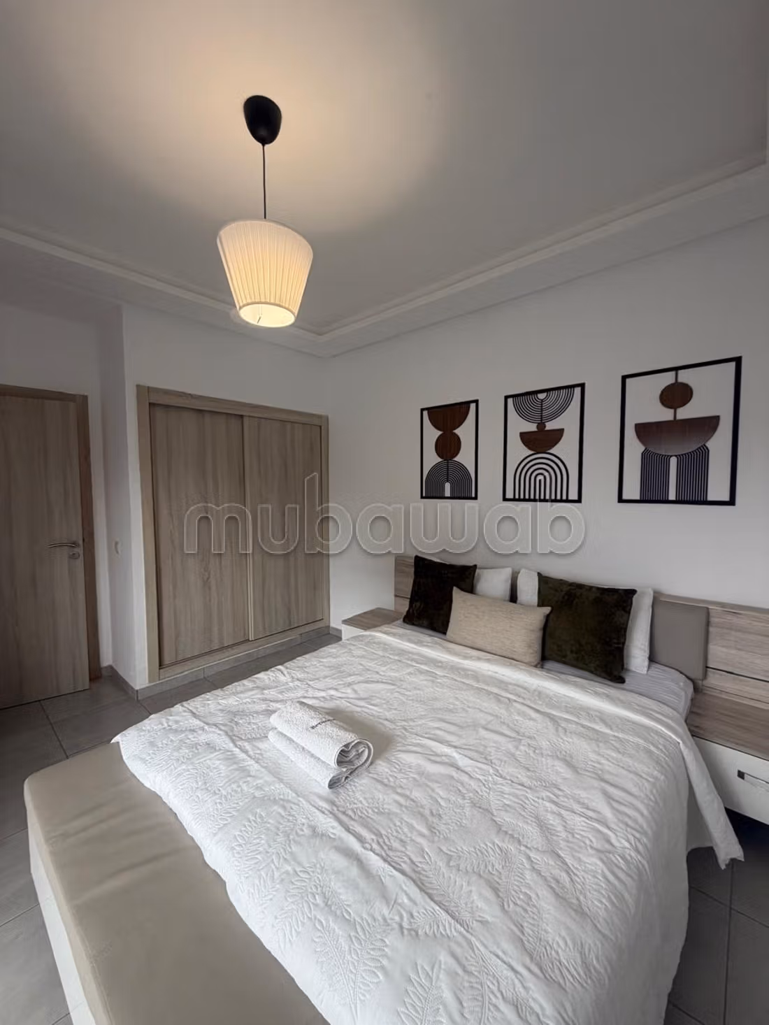 Meraviglioso appartamento in affitto a Martil. Superficie 30 m². Posto auto e balcone.