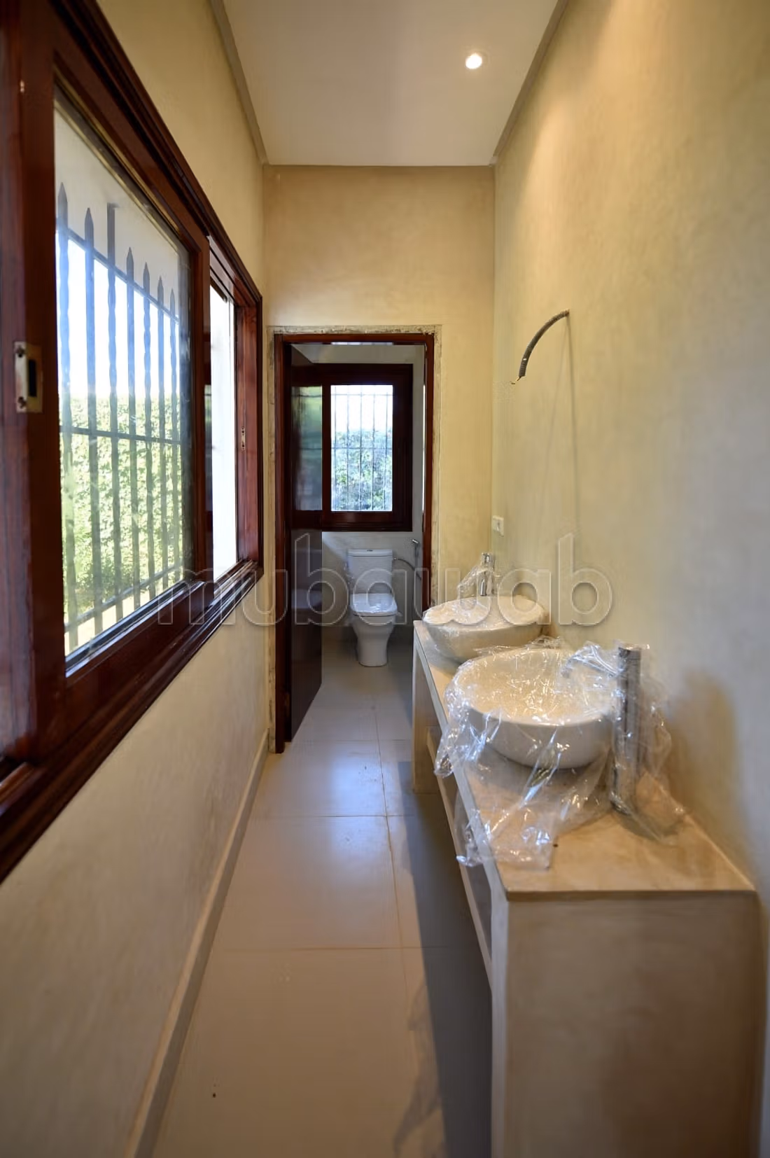 Location villa de luxe à Ain Diab.
Superficie 400 m².
Cheminée et climatisation