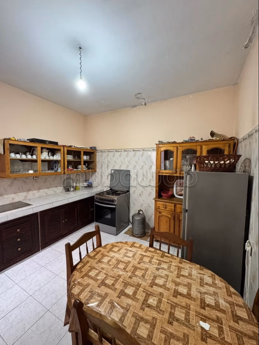 Maison libre à vendre près de Castilla