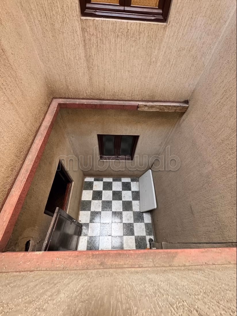 Maison libre à vendre près de Castilla