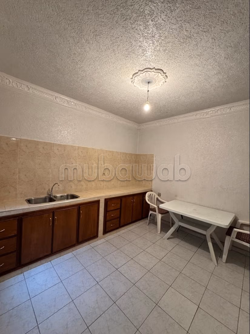 Maison libre à vendre près de Castilla