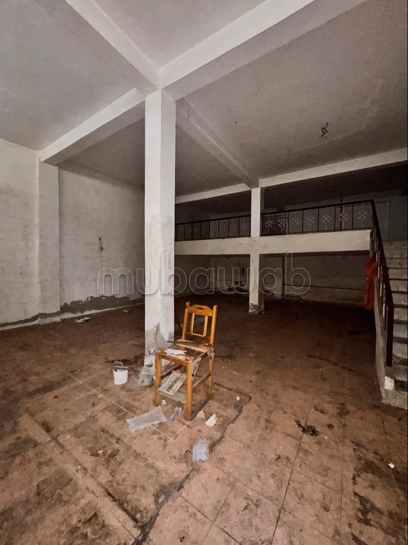 Maison libre à vendre près de Castilla