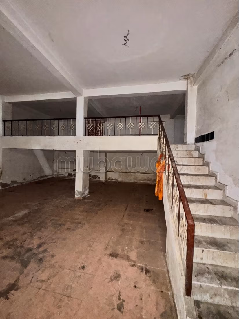 Maison libre à vendre près de Castilla