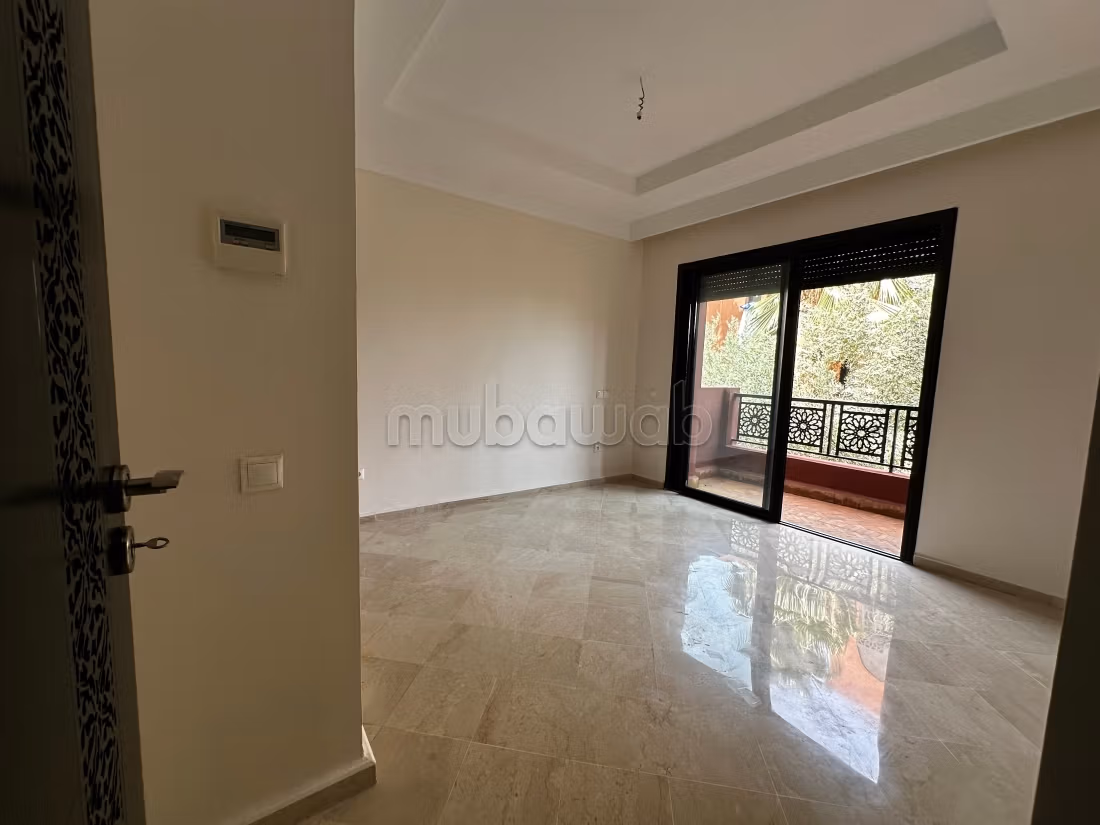 Bel appartement à louer vide en longue durée à Marrakech 
route de casablanca — 3