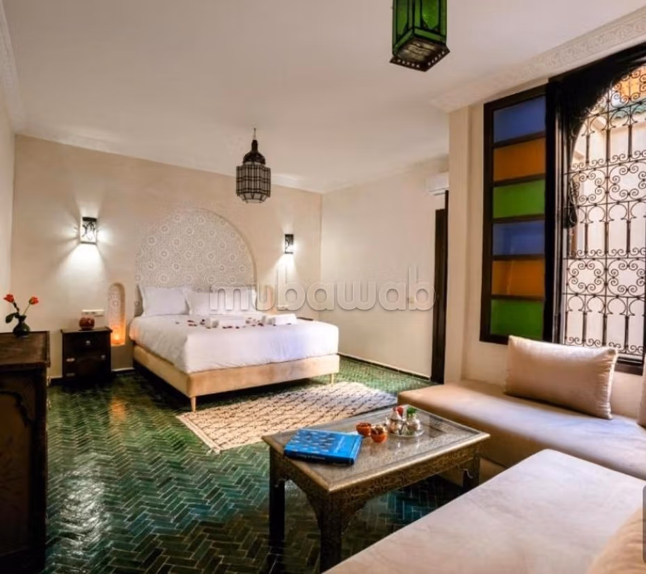 Prachtige riad te koop in Kennaria. Totale oppervlakte 170 m². Uitzicht op de bergen, centrale verwarming