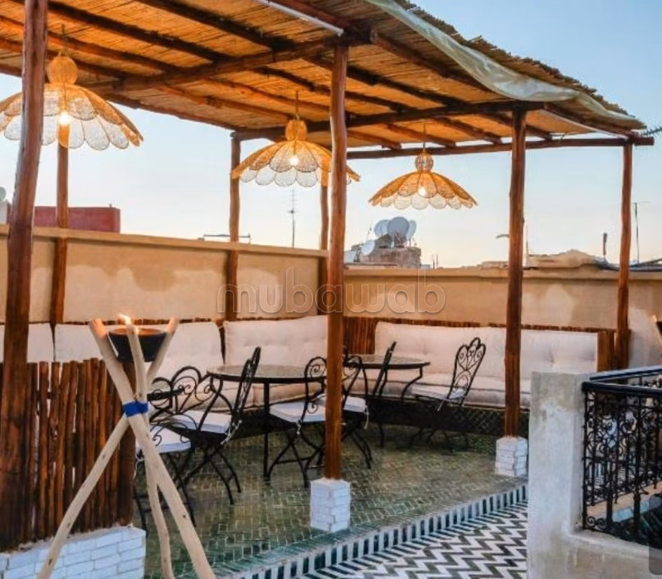 Prachtige riad te koop in Kennaria. Totale oppervlakte 170 m². Uitzicht op de bergen, centrale verwarming