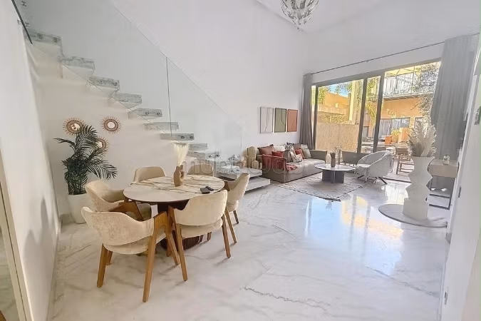 Appartement meublé 140 m² avec terrasse et piscine Route de Ouarzazate