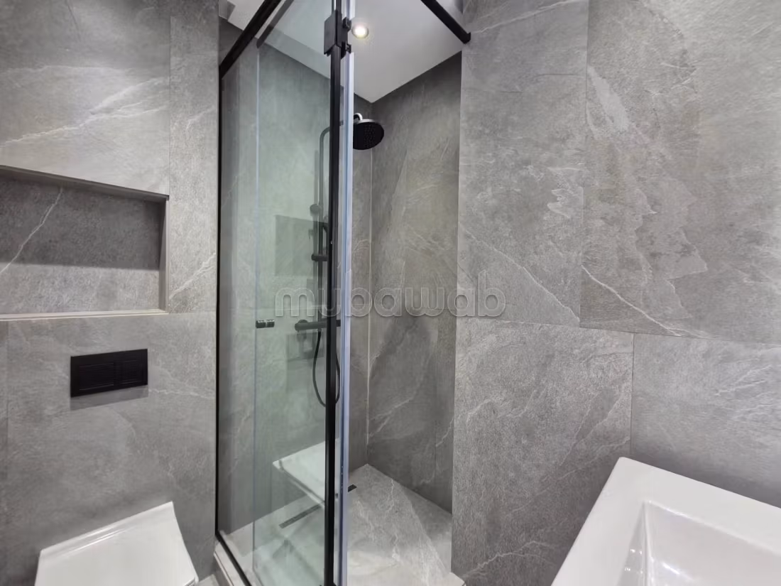 Heldere Nieuwe Appartement