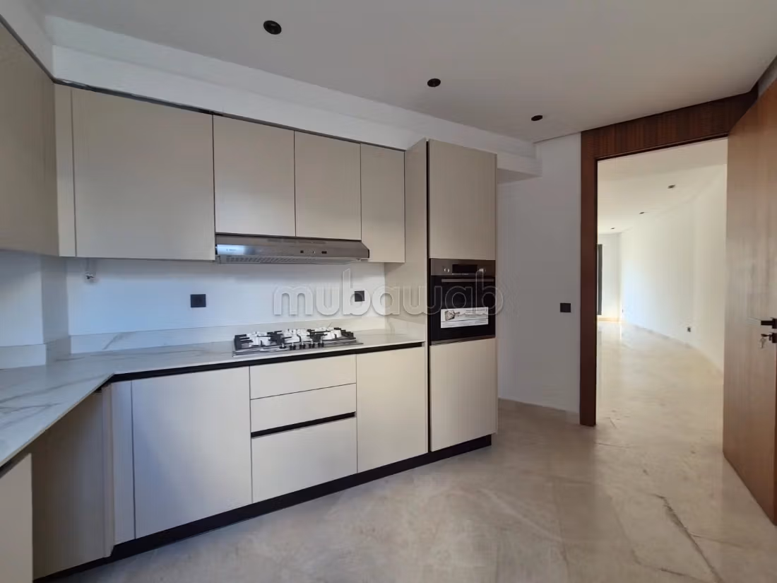 Heldere Nieuwe Appartement