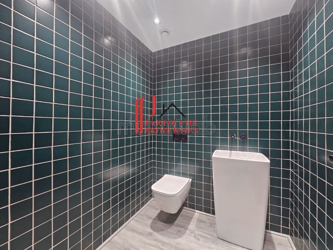 Fitted commercial space RACINE