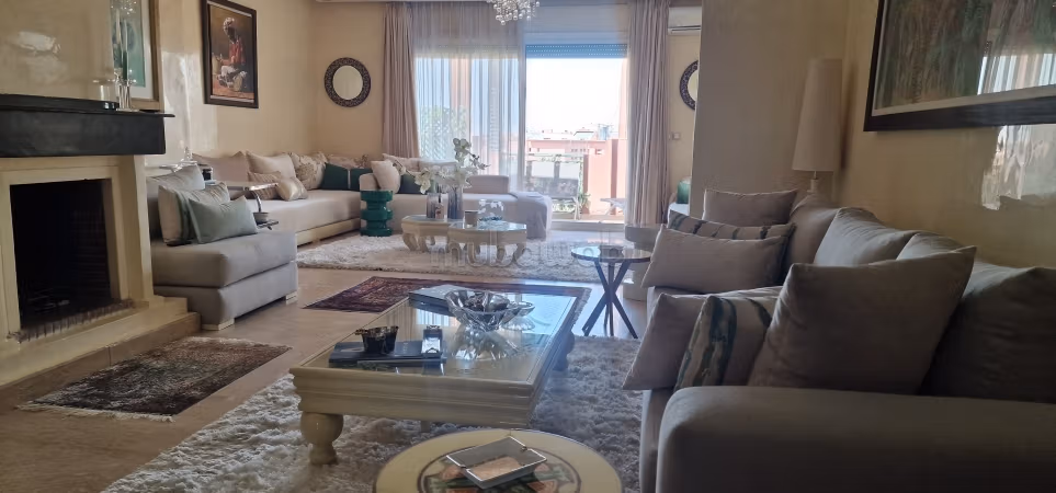 Belles et spacieuse appartement avandre