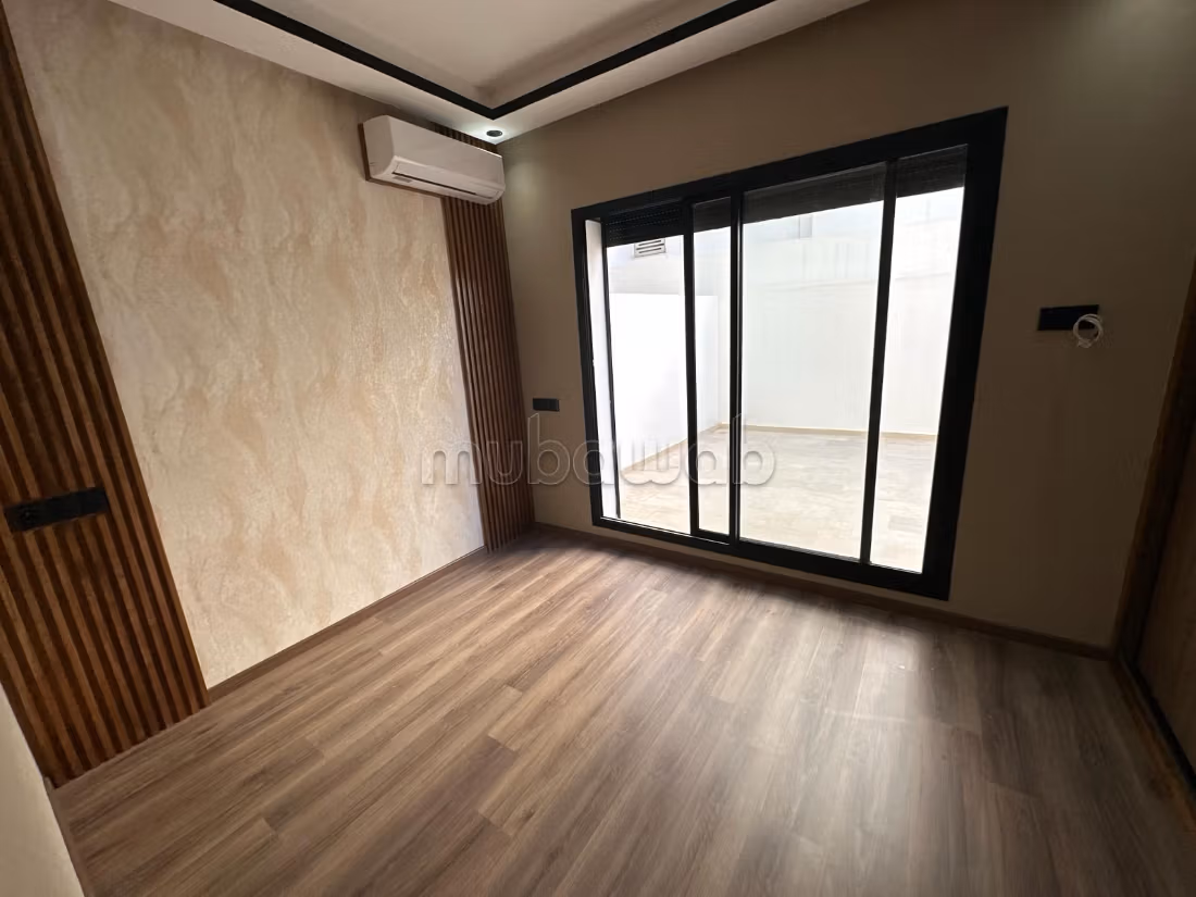 Appartement 37 m² à Les Hôpitaux — 4