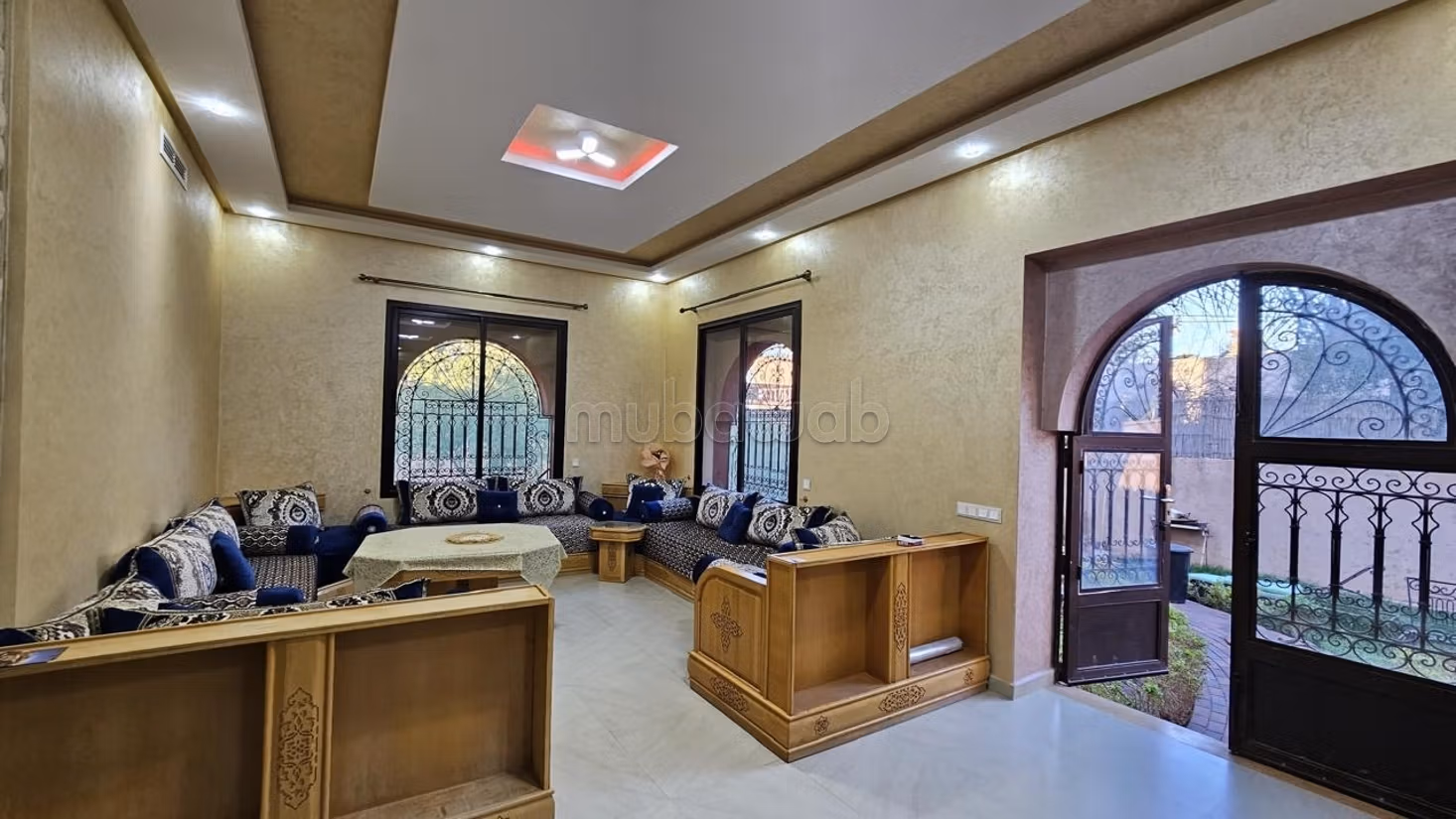 Villa 300 m² f Route de Fez — 11