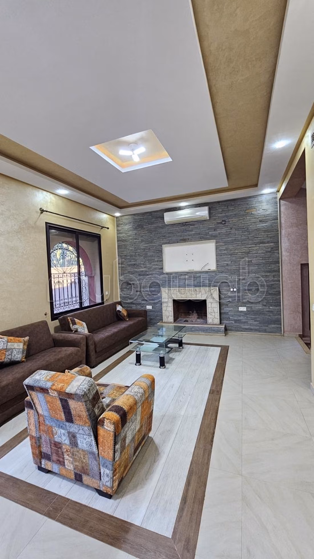 Villa 300 m² f Route de Fez — 10