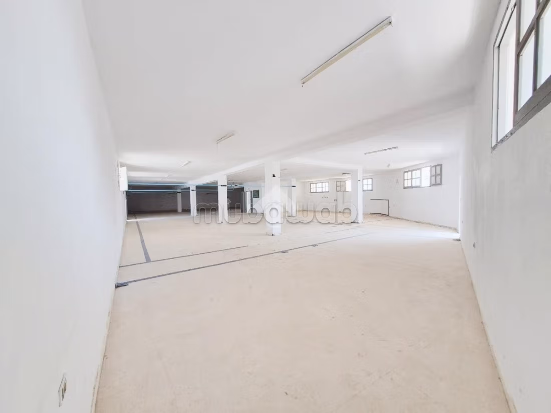 Warehouse for rent