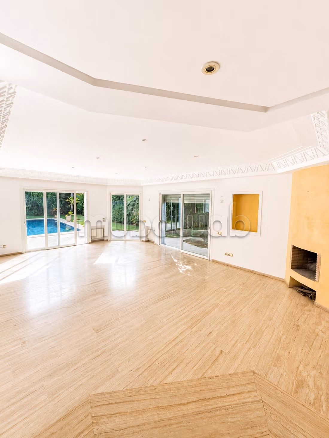 Luxury Villa for Rent – California