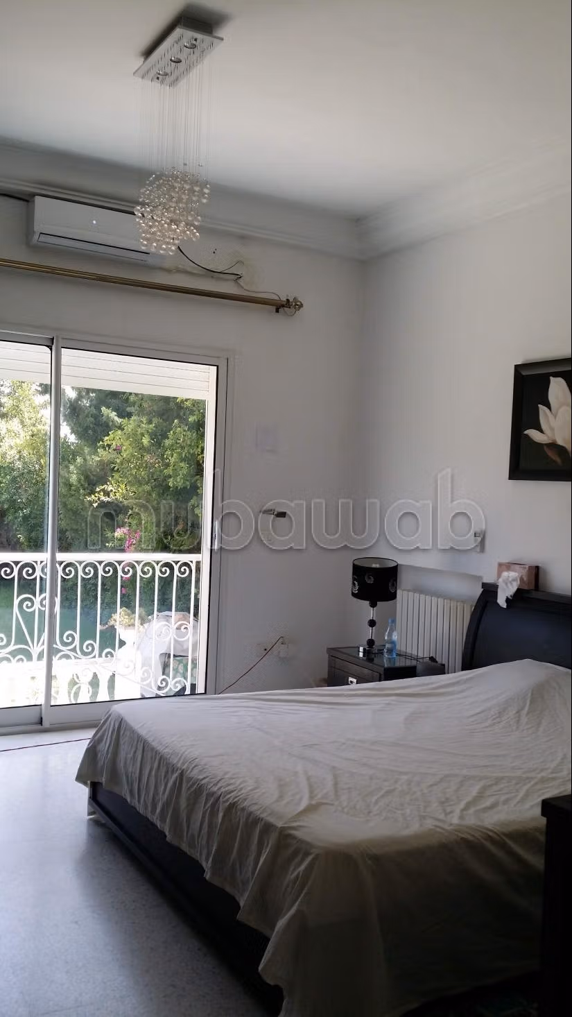 Bella e spaziosa villa privata