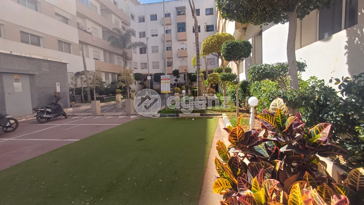 Appartement 93 m² f Oulfa — 16