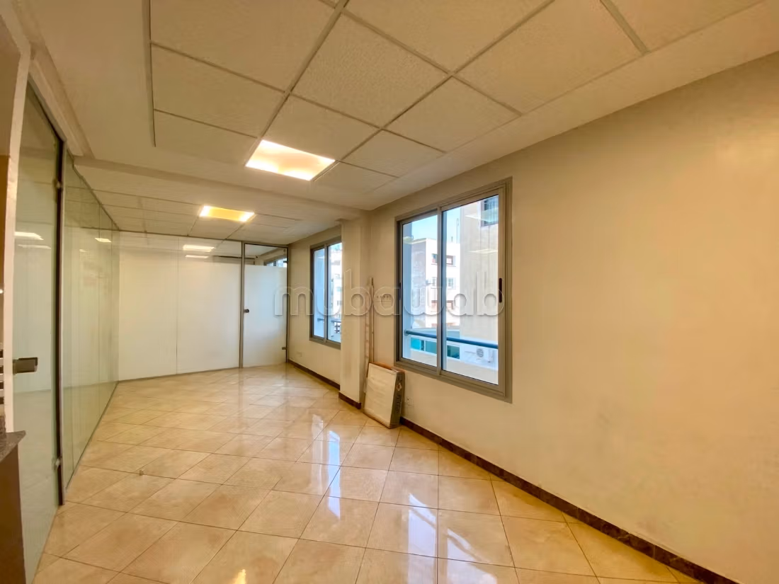 Ufficio di 50m² Bd Yaacoub Mansour Maarif